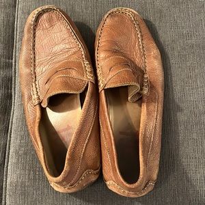 Men’s brown loafers